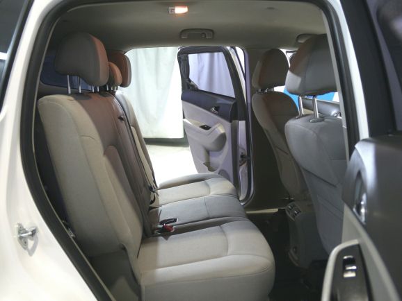 Chevrolet Orlando, 1.8 л, АТ, 2015 фото 2