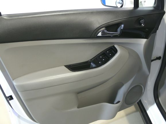 Chevrolet Orlando, 1.8 л, АТ, 2015 фото 1