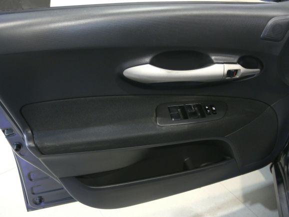 Toyota Auris, 1.6 л, Робот, 2009 фото 1