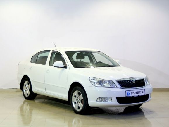Skoda Octavia, 1.8 л, Робот, 2012 фото 4
