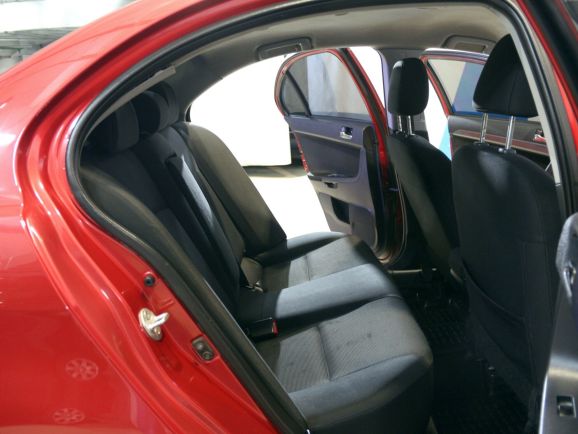 Mitsubishi Lancer, 2.0 л, Вариатор, 2010 фото 2