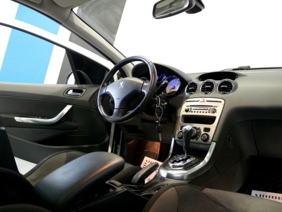 Peugeot 308, 1.6 л, АТ, 2009 фото 8