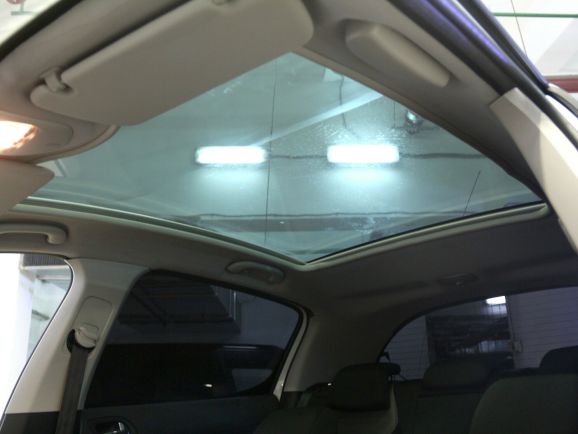 Peugeot 308, 1.6 л, АТ, 2009 фото 2