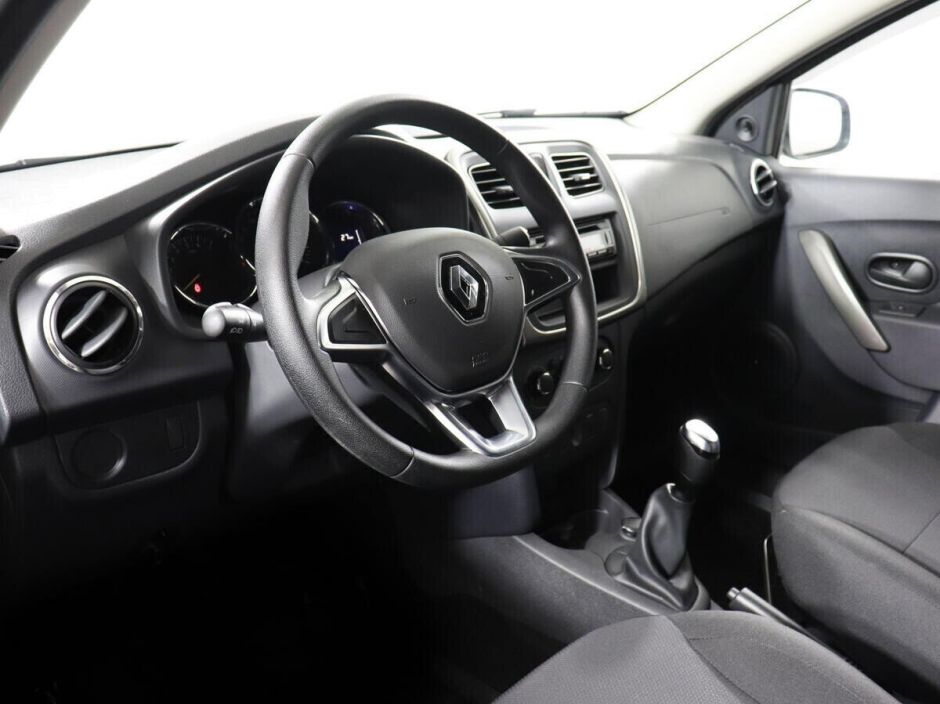 Renault Logan, 1.6 л, МТ, 2021 фото 7
