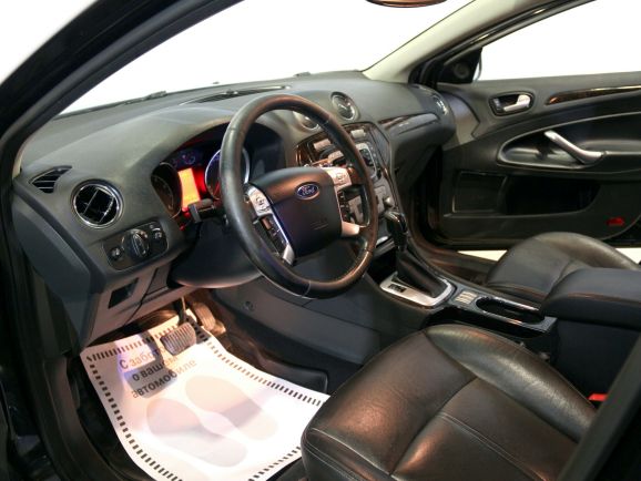 Ford Mondeo Titanium, 2.3 л, АТ, 2010 фото 8