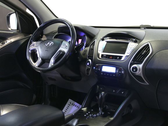 Hyundai ix35 Comfort + Navi, 2.0 л, АТ, 2010 фото 9