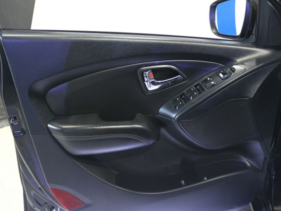 Hyundai ix35 Comfort + Navi, 2.0 л, АТ, 2010 фото 2