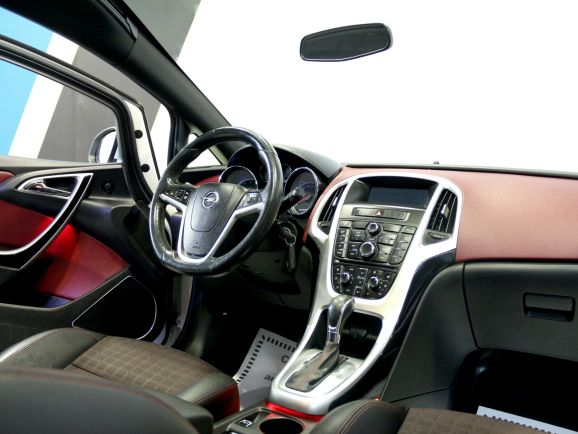 Opel Astra Sport, 1.4 л, АТ, 2013 фото 2