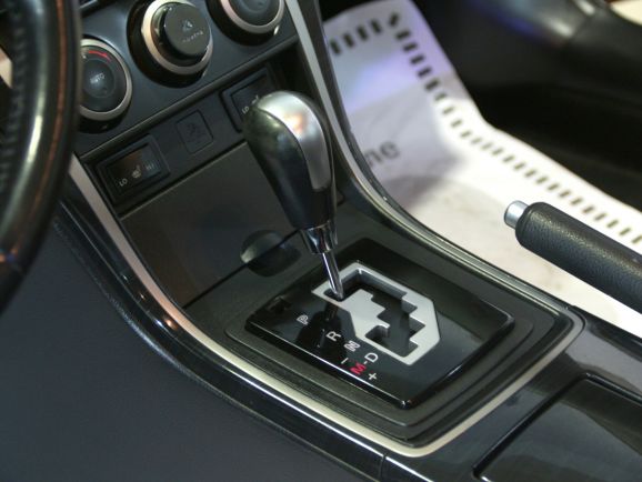 Mazda 6 Touring, 2.0 л, АТ, 2009 фото 2