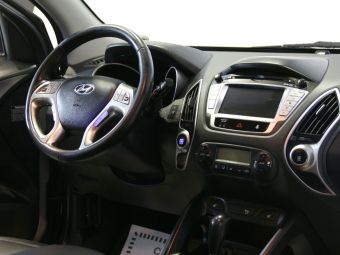 Hyundai ix35 Comfort + Navi, 2.0 л, АКПП, 2011 фото 8