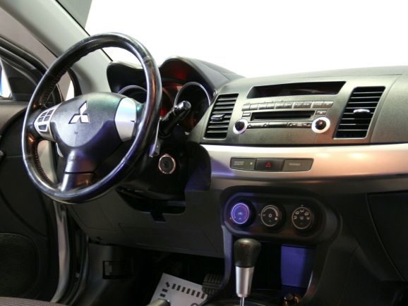 Mitsubishi Lancer, 1.8 л, Вариатор, 2009 фото 2
