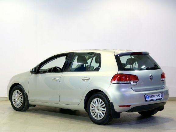 Volkswagen Golf Match, 1.6 л, Робот, 2009 фото 5