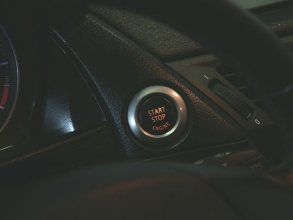 BMW X1, 2.0 л, АТ, 2012 фото 1