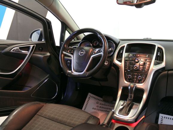 Opel Astra Sport, 1.4 л, АТ, 2012 фото 9