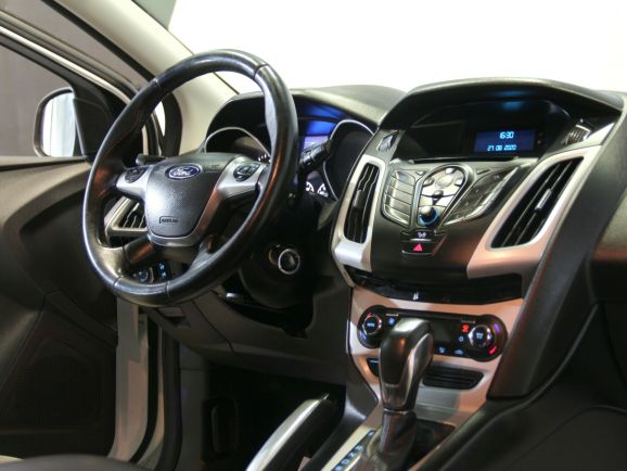 Ford Focus, 1.6 л, Робот, 2014 фото 7