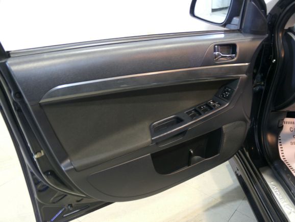 Mitsubishi Lancer, 2.0 л, Вариатор, 2010 фото 1