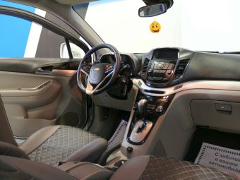 Chevrolet Orlando, 2.0 л, АКПП, 2013 фото 8