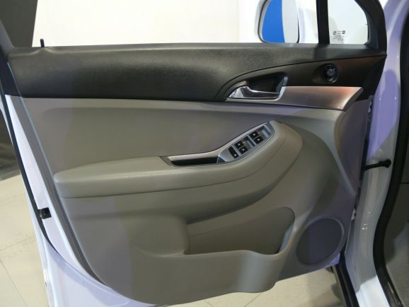 Chevrolet Orlando, 2.0 л, АТ, 2013 фото 1