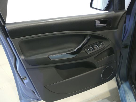 Ford C-MAX Trend, 2.0 л, АТ, 2008 фото 2