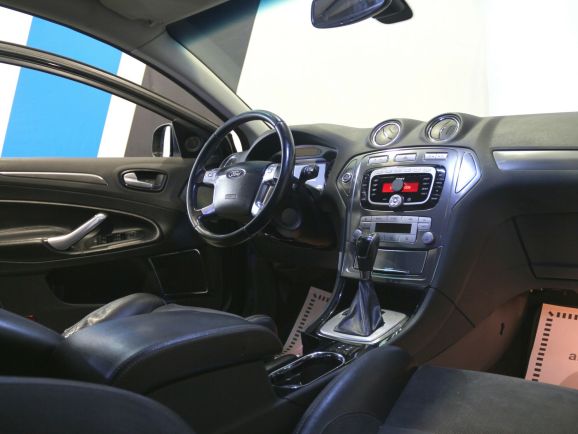 Ford Mondeo Trend, 2.3 л, АТ, 2010 фото 7