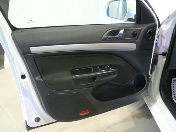 Skoda Octavia Elegance, 1.8 л, Робот, 2012 фото 1