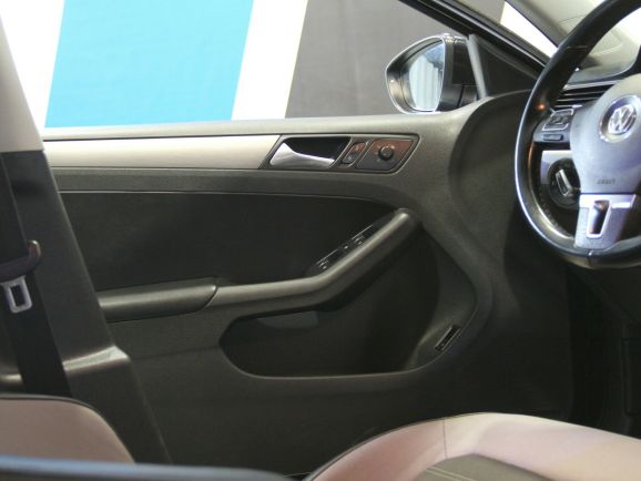 Volkswagen Jetta, 1.4 л, Робот, 2014 фото 2