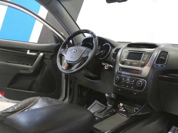 Kia Sorento New Prestige (2015), 2.4 л, АТ, 2014 фото 8
