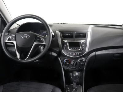 Hyundai Solaris, 1.6 л, АКПП, 2015 фото 8