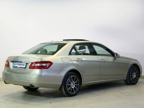 Mercedes-Benz E-Класс, 3.5 л, АТ, 2010 фото 4