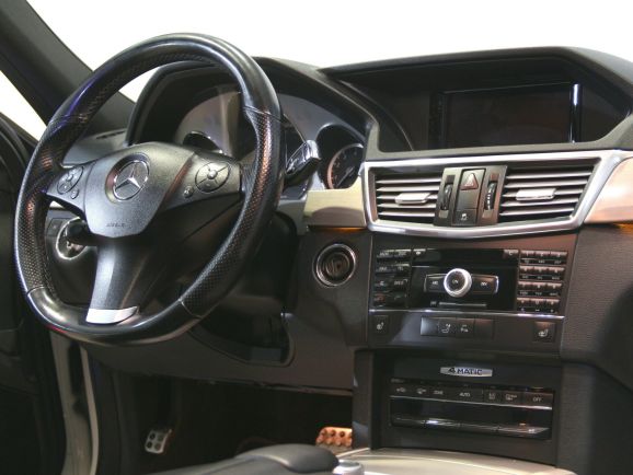 Mercedes-Benz E-Класс, 1.8 л, АТ, 2012 фото 8