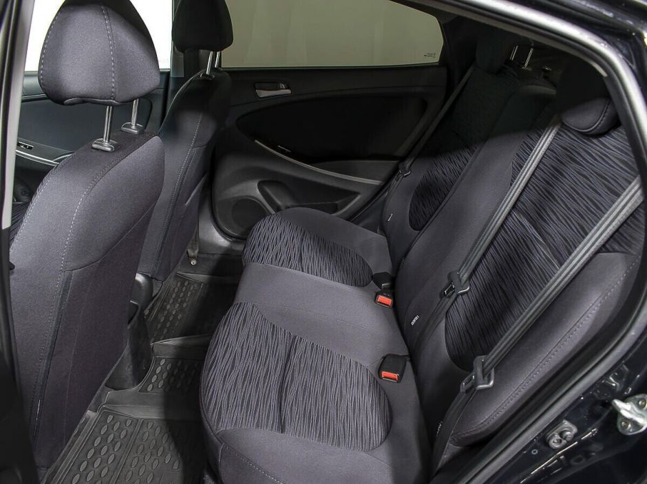 Hyundai Solaris, 1.6 л, МТ, 2016 фото 1