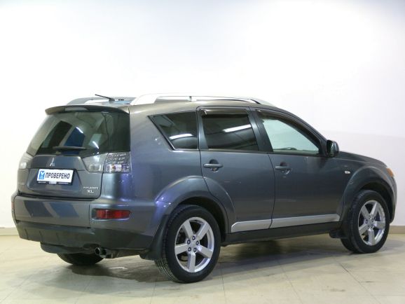 Mitsubishi Outlander Inspire, 3.0 л, АТ, 2008 фото 4