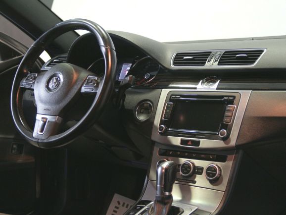 Volkswagen Passat CC Sport, 1.8 л, Робот, 2012 фото 8