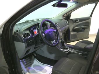 Ford Focus Ghia, 2.0 л, АКПП, 2011 фото 7