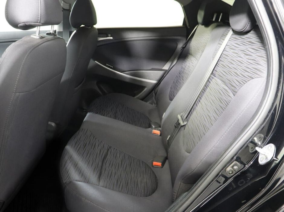 Hyundai Solaris, 1.6 л, МТ, 2016 фото 1