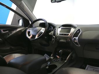 Hyundai ix35, 2.0 л, АКПП, 2011 фото 7