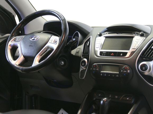 Hyundai ix35, 2.0 л, АТ, 2011 фото 8