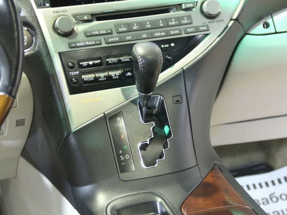 Lexus RX, 3.5 л, АТ, 2011 фото 1