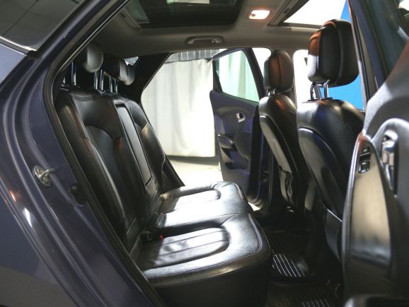 Hyundai ix35 Prestige, 2.0 л, АТ, 2013 фото 9