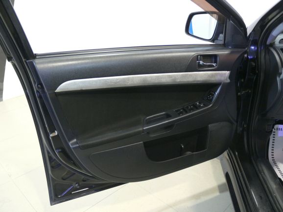 Mitsubishi Lancer, 2.0 л, Вариатор, 2010 фото 1