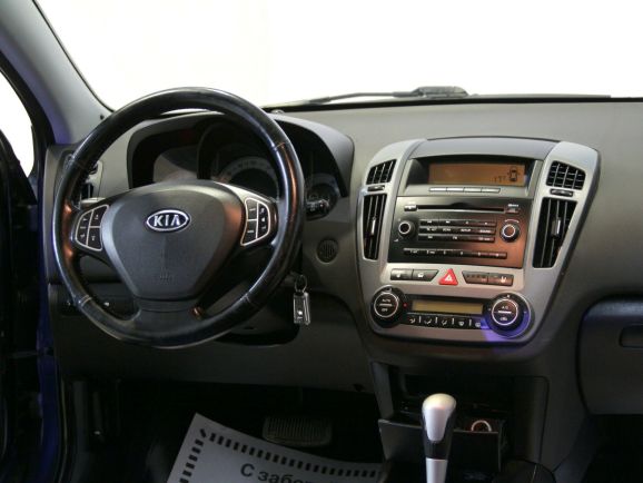 Kia Ceed Люкс, 1.6 л, АТ, 2009 фото 2