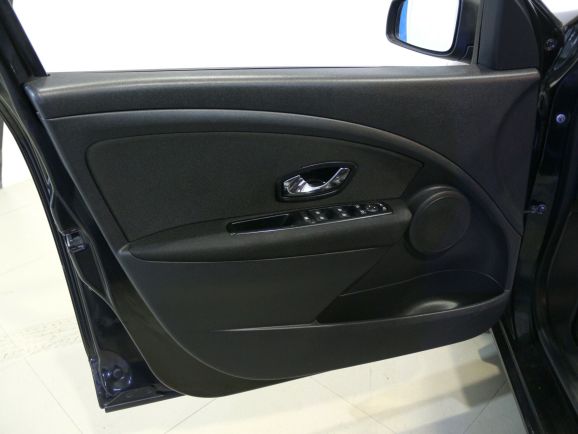 Renault Megane Dynamique, 1.6 л, Вариатор, 2014 фото 1