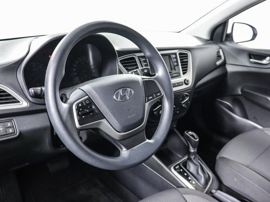 Hyundai Solaris, 1.4 л, АТ, 2019 фото 7