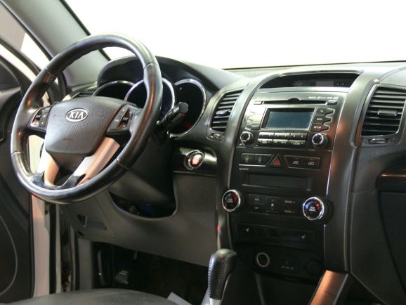 Kia Sorento Luxe, 2.4 л, АТ, 2010 фото 7
