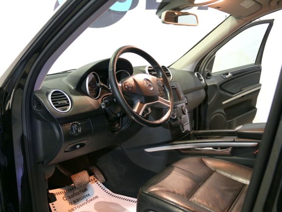 Mercedes-Benz M-Класс ML 350 4MATIC, 3.5 л, АТ, 2011 фото 2