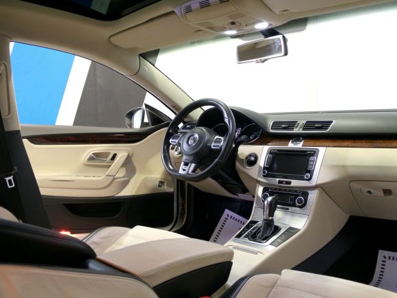 Volkswagen Passat CC Sport, 1.8 л, Робот, 2012 фото 11