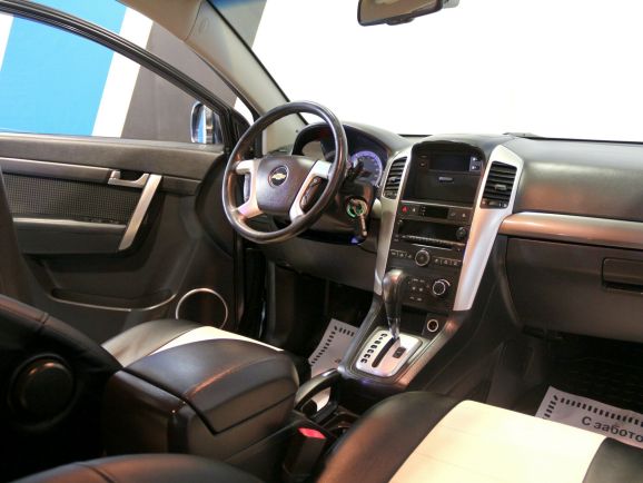 Chevrolet Captiva, 2.4 л, АТ, 2011 фото 2