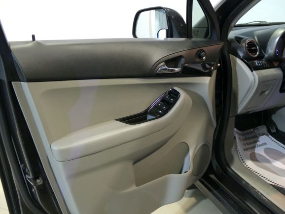 Chevrolet Orlando LT, 1.8 л, АТ, 2011 фото 2