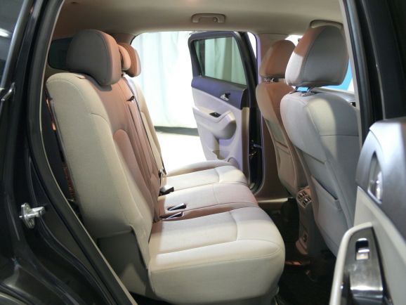 Chevrolet Orlando LT, 1.8 л, АТ, 2011 фото 1