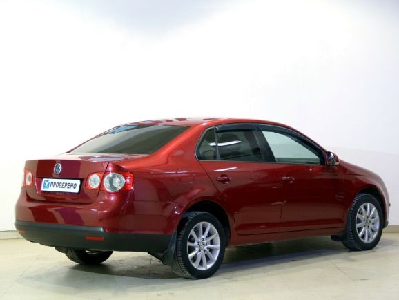 Volkswagen Jetta, 1.6 л, АТ, 2010 фото 5